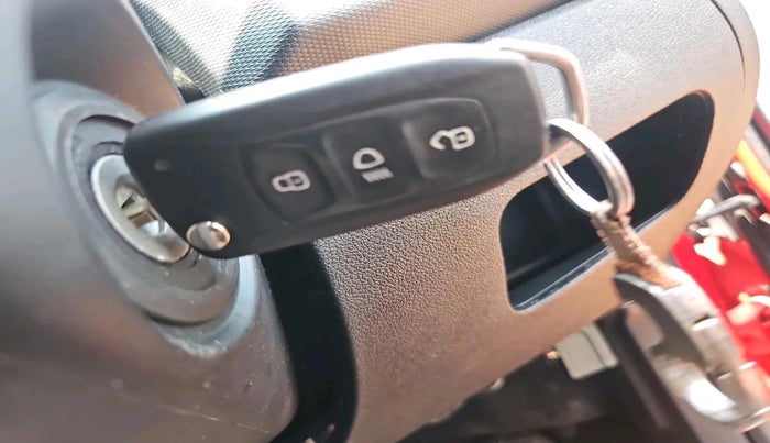 2022 Tata TIAGO NRG XT MT, Petrol, Manual, 20,858 km, interior