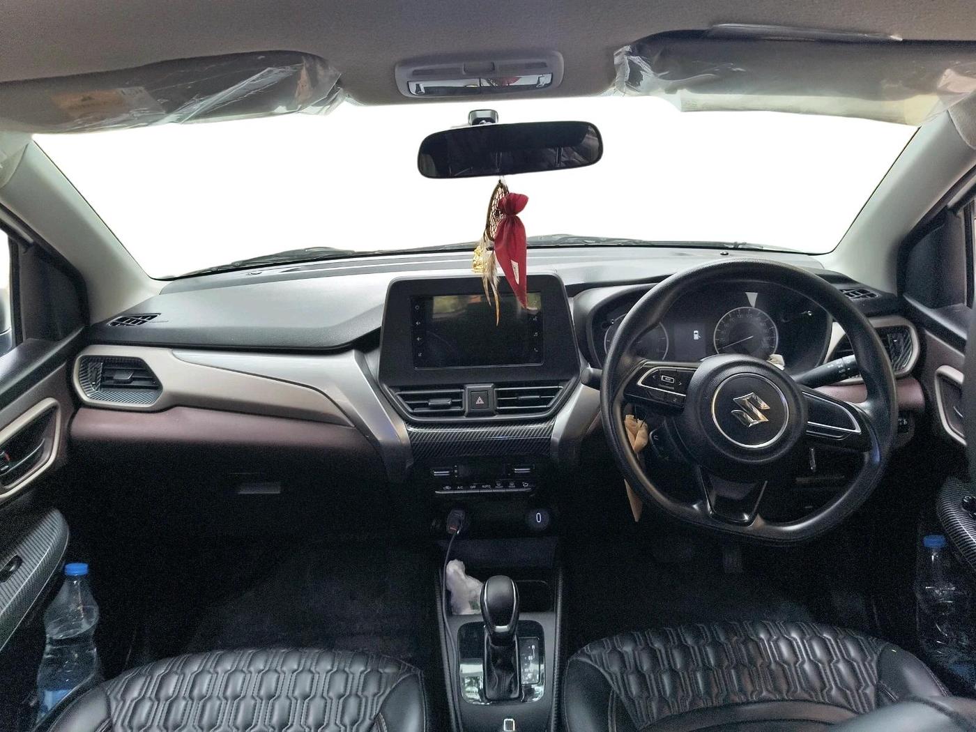 2024 Maruti FRONX DELTA PLUS 1.2L AGS, Petrol, Automatic, 40,713 km, interior
