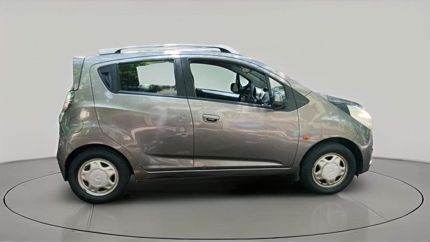 2013 Chevrolet Beat LT PETROL, Petrol, Manual, 1,32,690 km, exterior
