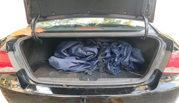 2011 Chevrolet Cruze LTZ, Diesel, Manual, 76,817 km, exterior