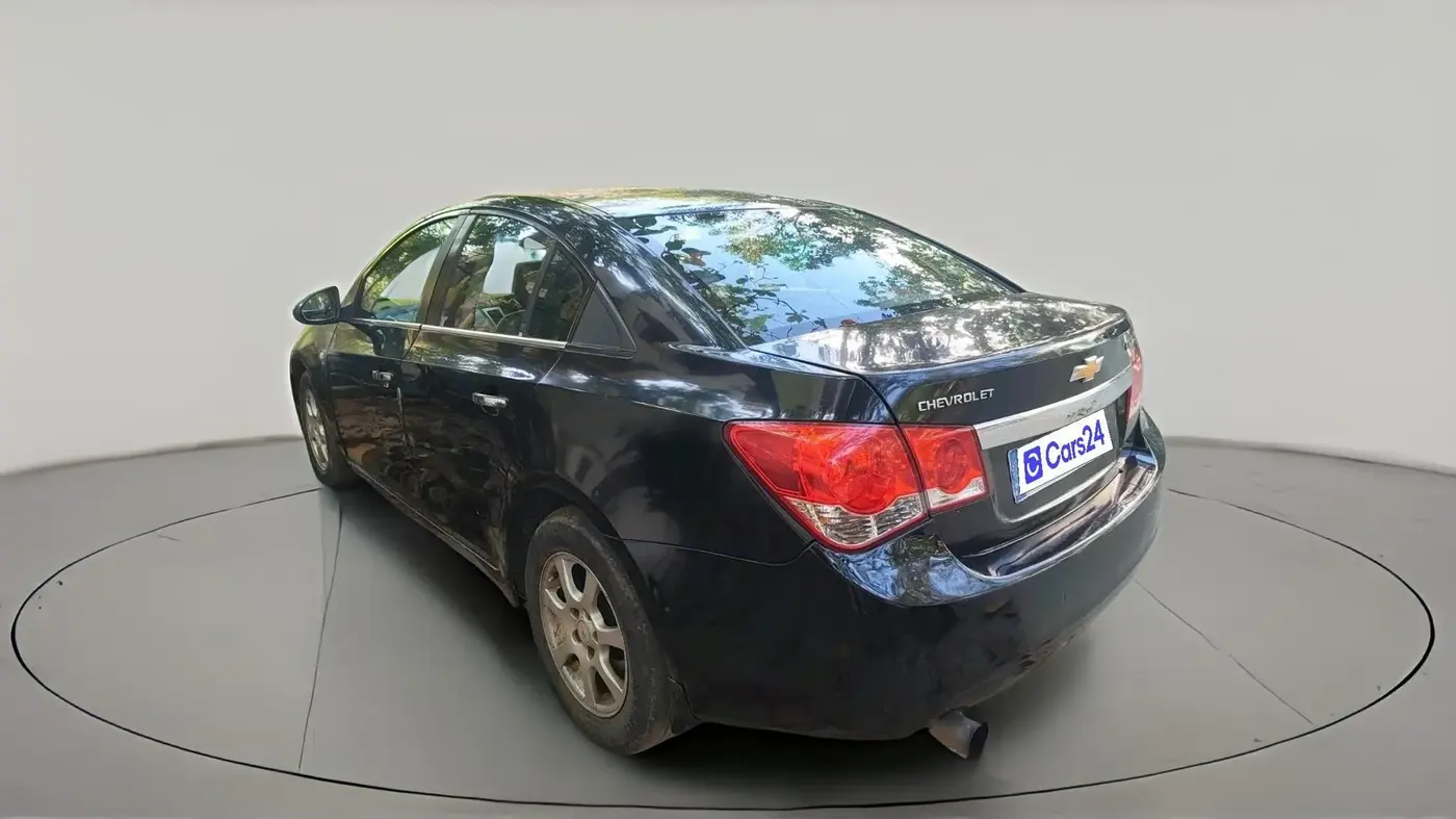 2011 Chevrolet Cruze LTZ, Diesel, Manual, 76,817 km, exterior