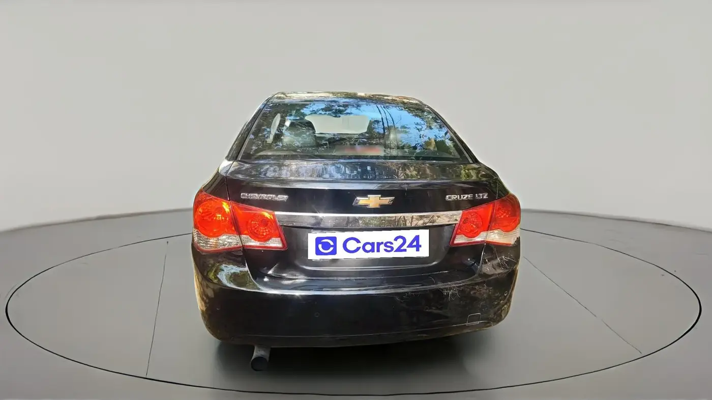 2011 Chevrolet Cruze LTZ, Diesel, Manual, 76,817 km, exterior