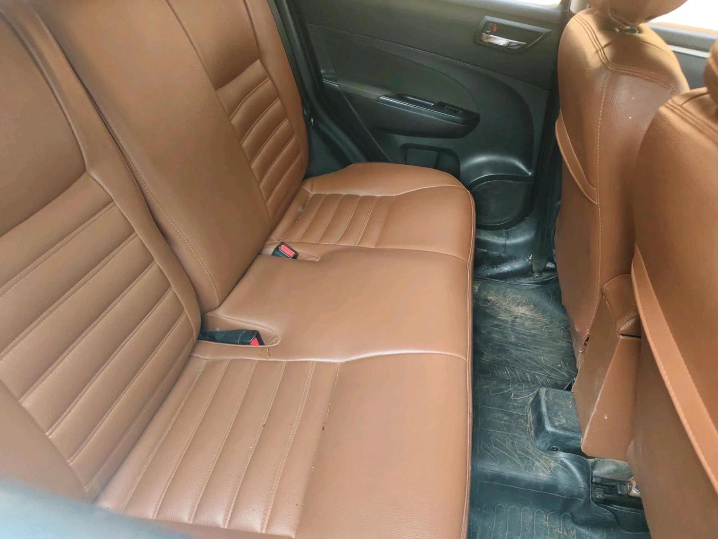 2015 Maruti Swift ZXI, Petrol, Manual, 78,817 km, interior
