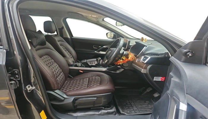 2021 Tata Harrier XT 2.0L KRYOTEC, Diesel, Manual, 63,193 km, interior
