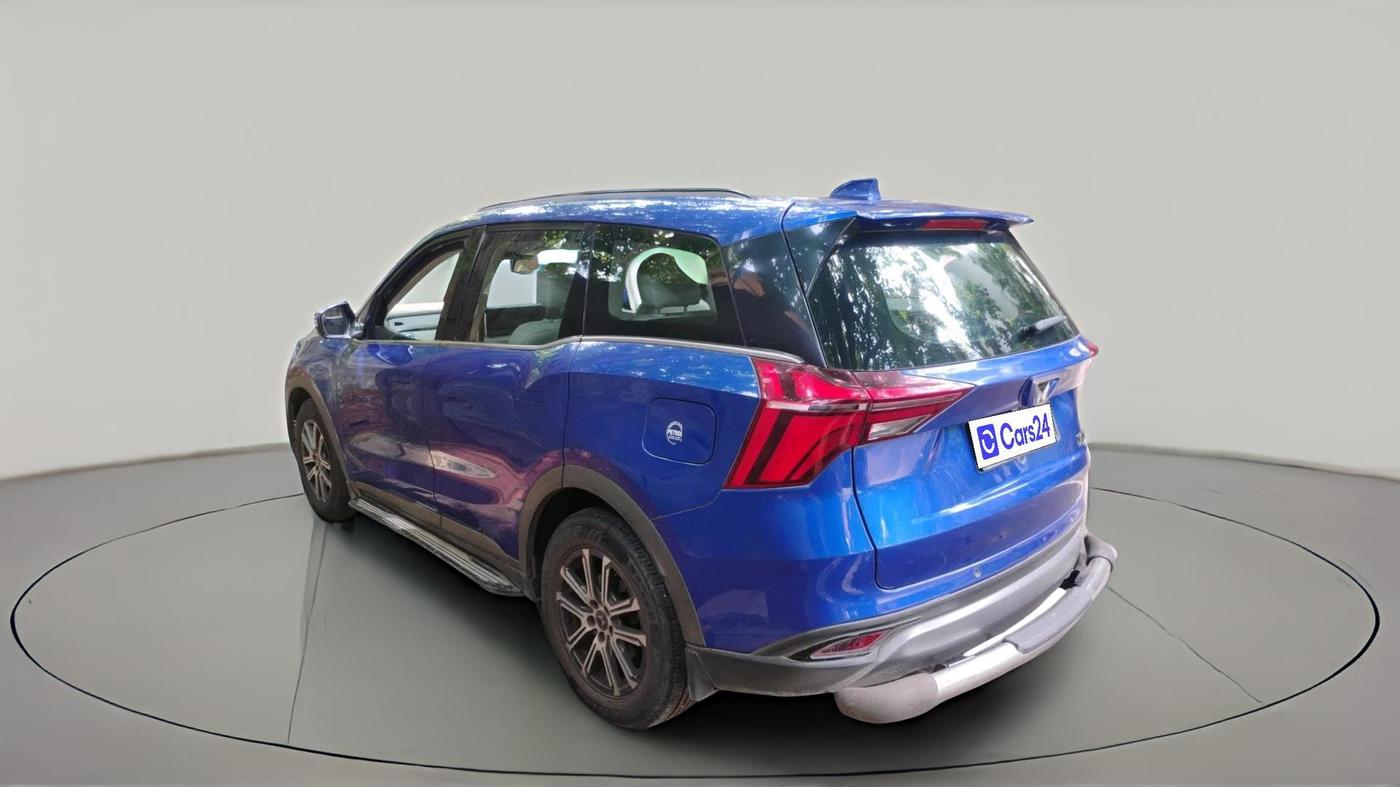 2021 Mahindra XUV700 AX 7 P AT 7 STR, Petrol, Automatic, 36,236 km, exterior