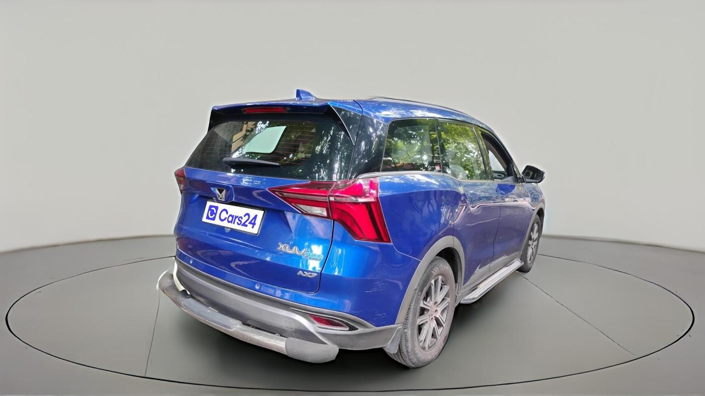 2021 Mahindra XUV700 AX 7 P AT 7 STR, Petrol, Automatic, 36,236 km, exterior