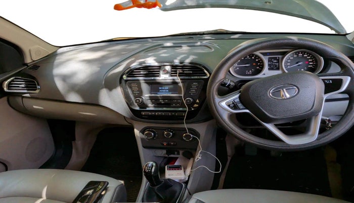2017 Tata Tiago XZ PETROL, CNG, Manual, 1,15,405 km, interior