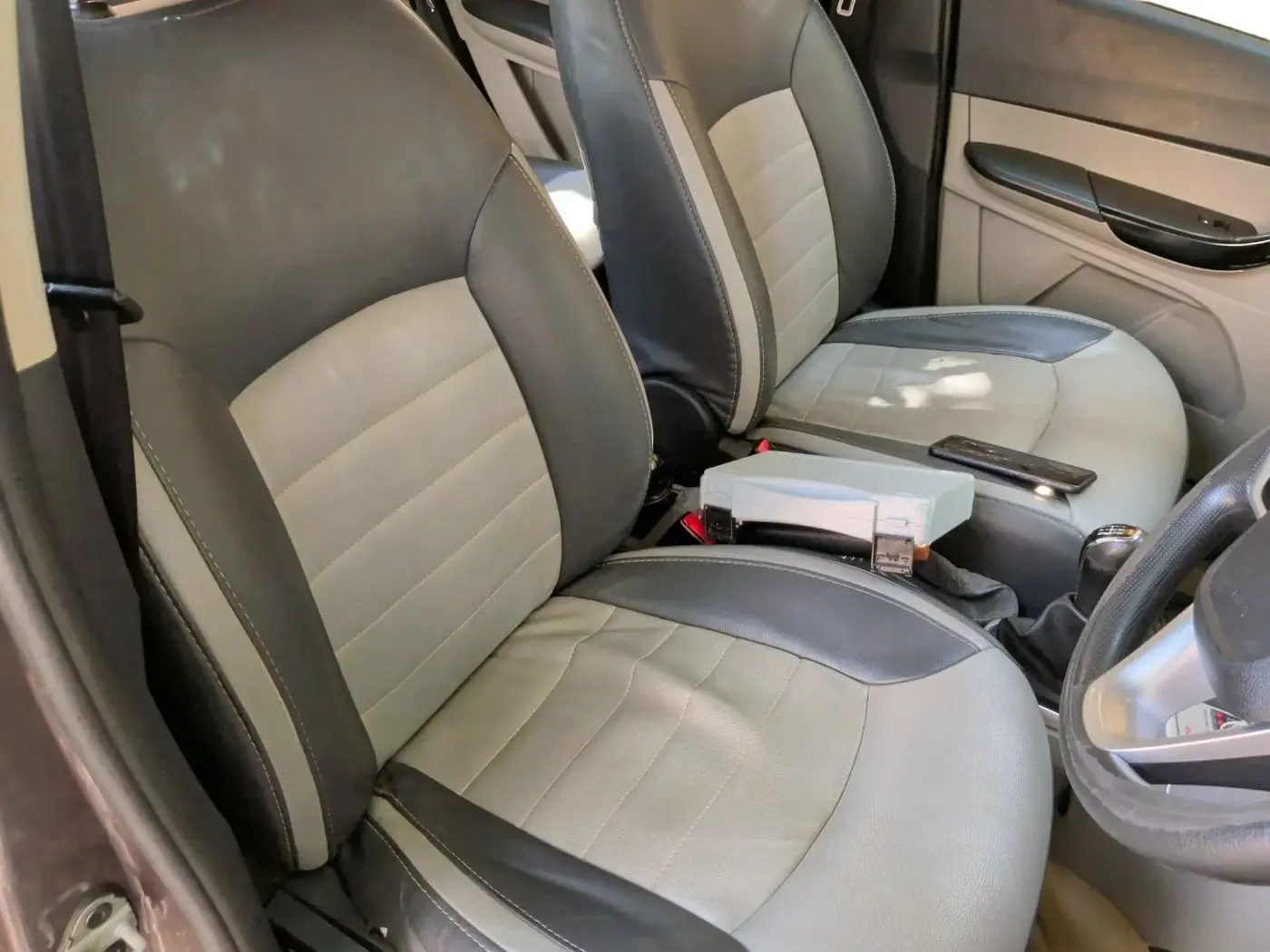 2017 Tata Tiago XZ PETROL, CNG, Manual, 1,15,405 km, interior