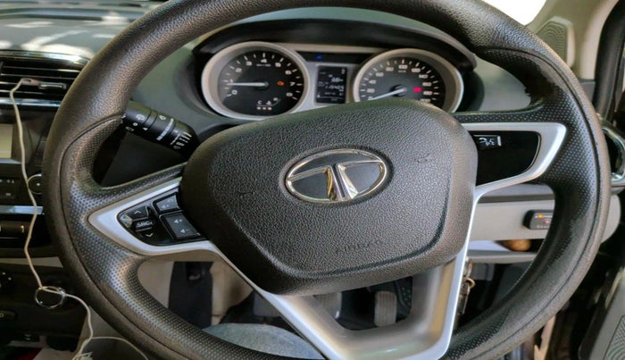 2017 Tata Tiago XZ PETROL, CNG, Manual, 1,15,405 km, interior