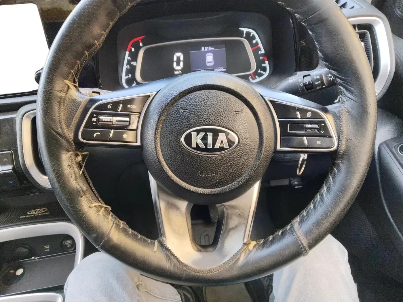 2020 KIA SONET HTK PLUS 1.5, Diesel, Manual, 85,084 km, interior