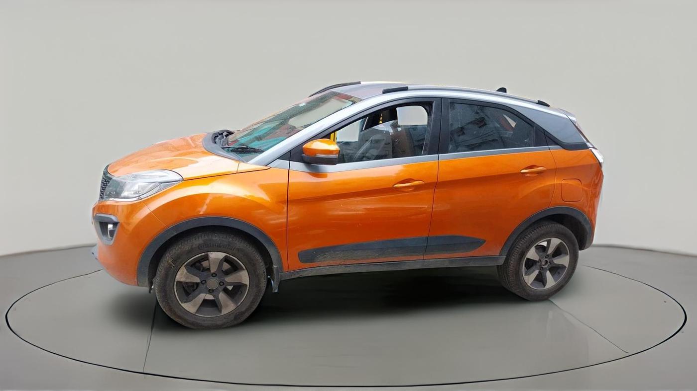 2018 Tata NEXON XZA PLUS DIESEL DUAL TONE, Diesel, Automatic, 91,464 km, exterior
