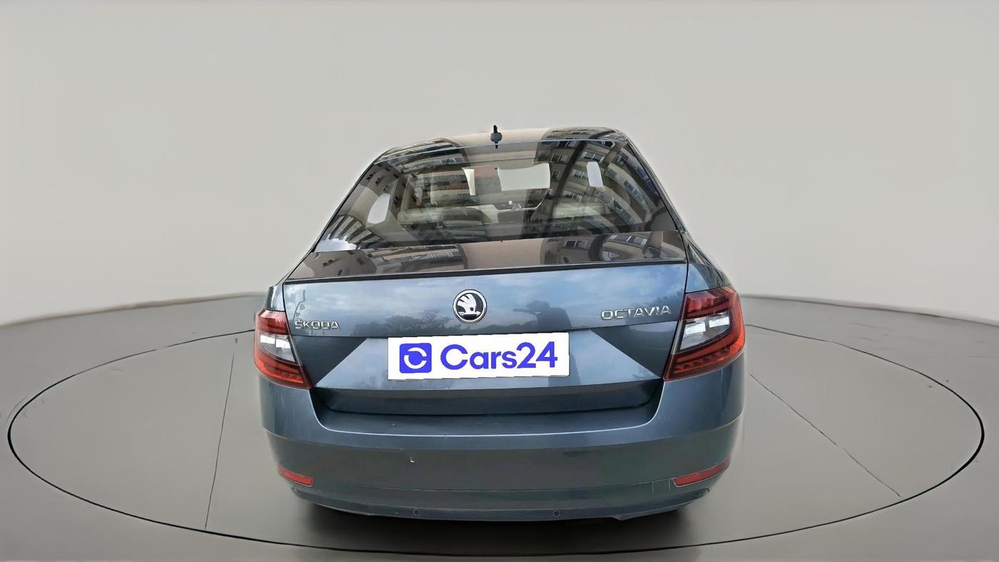 2019 Skoda Octavia L&K 1.8 TSI AT, Petrol, Automatic, 1,22,755 km, exterior