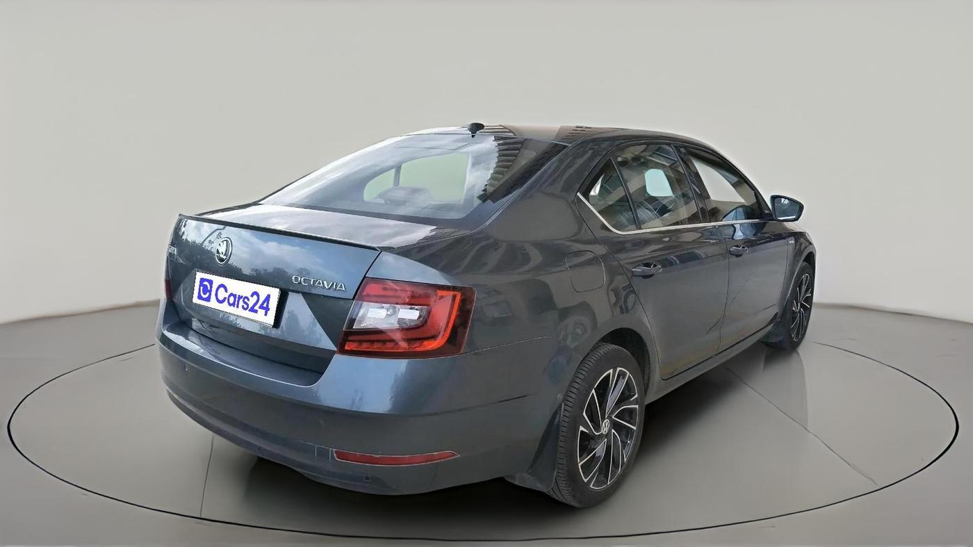 2019 Skoda Octavia L&K 1.8 TSI AT, Petrol, Automatic, 1,22,755 km, exterior