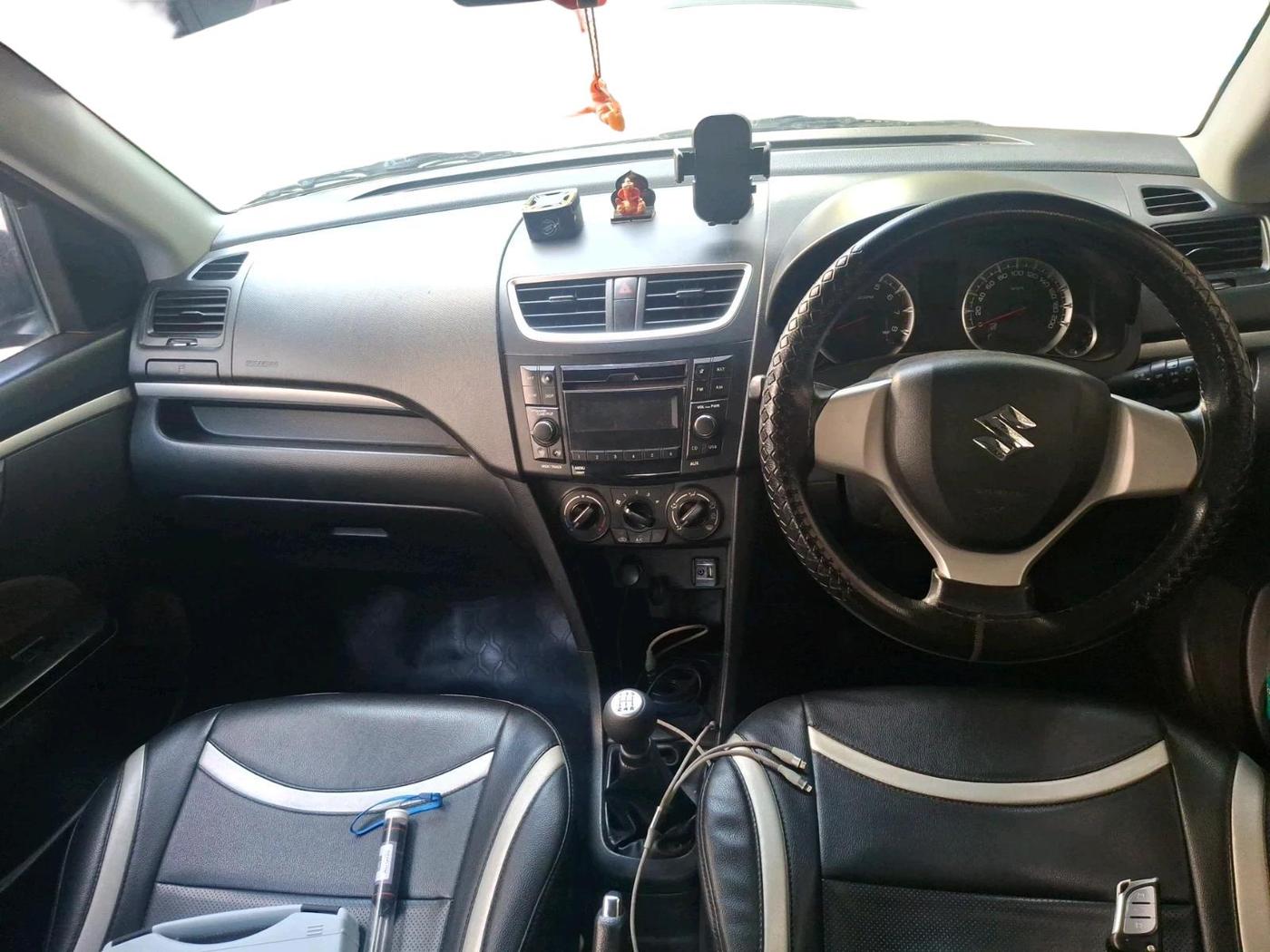 2016 Maruti Swift VXI, Petrol, Manual, 53,552 km, interior