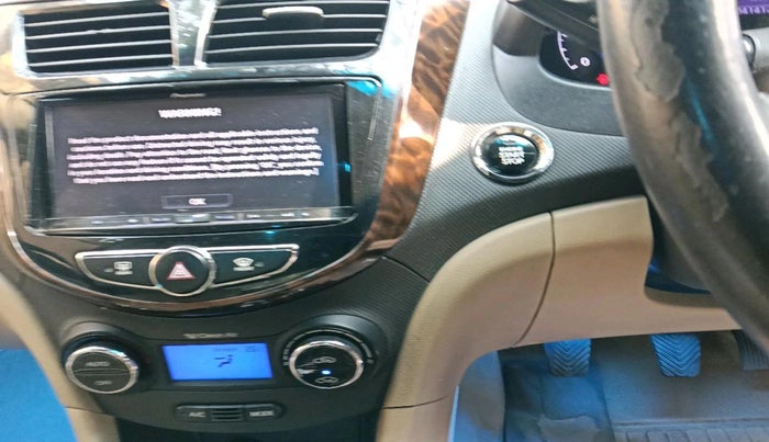 2014 Hyundai Verna FLUIDIC 1.6 CRDI SX OPT, Diesel, Manual, 1,04,141 km, interior