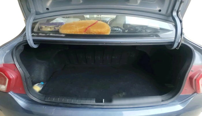 2014 Hyundai Xcent BASE 1.2, Petrol, Manual, 1,37,091 km, exterior