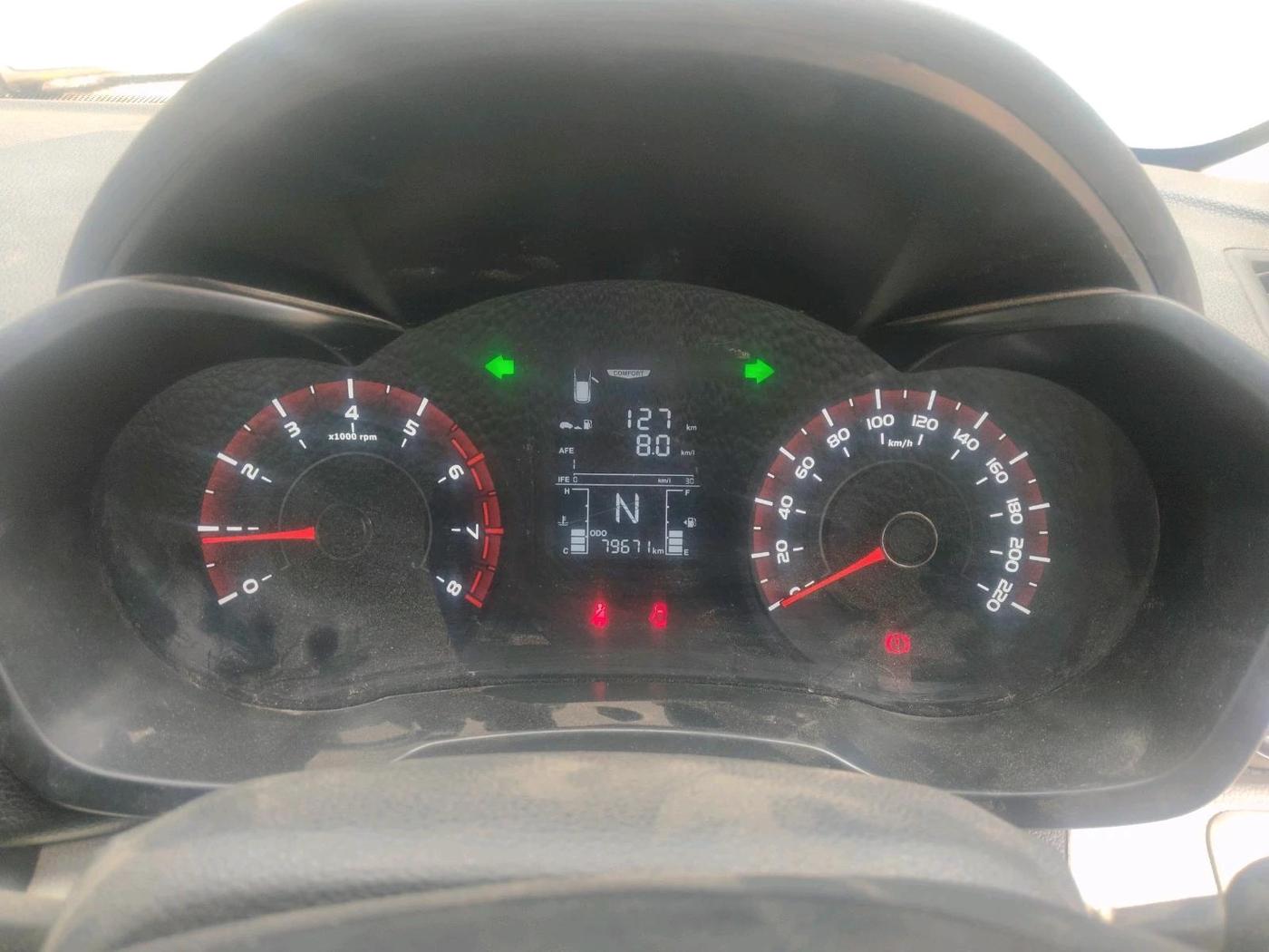 2024 Mahindra XUV 3XO MX3 1.2 L TCMPFi, Petrol, Manual, 79,671 km, interior