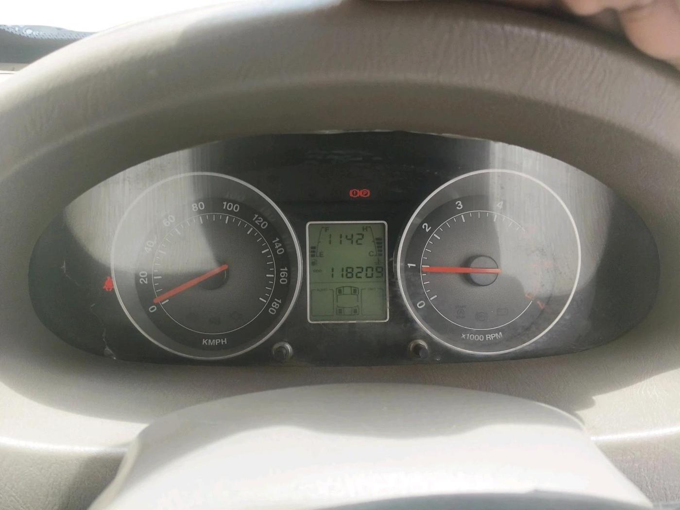 2013 Mahindra Scorpio VLX 2WD, Diesel, Manual, 1,18,209 km, interior