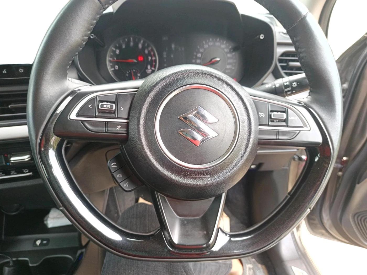 2024 Maruti Swift ZXI PLUS AMT DUAL TONE, Petrol, Automatic, 16,707 km, interior