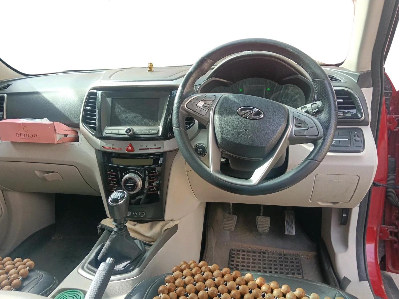 2019 Mahindra XUV300 W8 1.5 DIESEL, Diesel, Manual, 64,869 km, interior