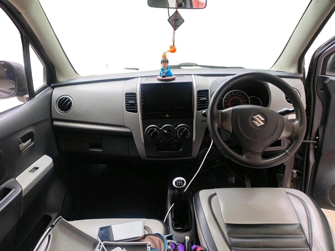 2012 Maruti Wagon R 1.0 VXI, Petrol, Manual, 1,65,847 km, interior