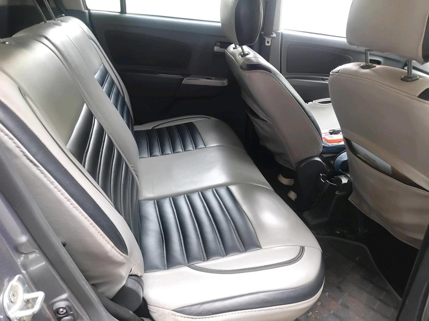2012 Maruti Wagon R 1.0 VXI, Petrol, Manual, 1,65,847 km, interior