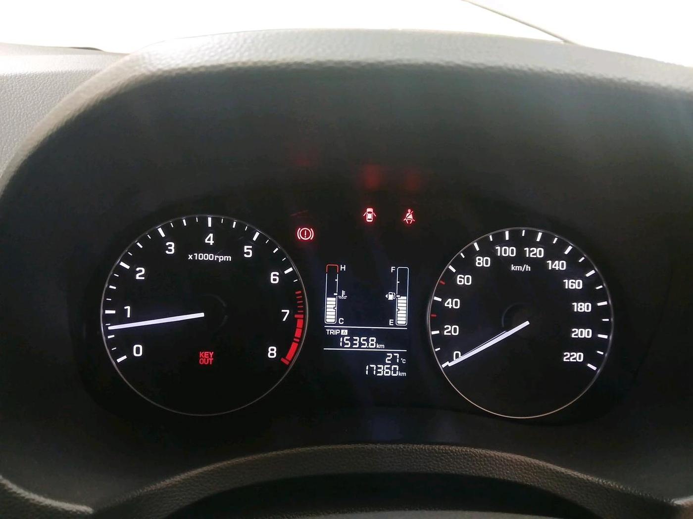 2018 Hyundai Creta SX PLUS 1.6 PETROL, Petrol, Manual, 17,360 km, interior