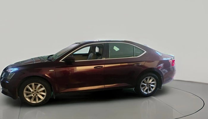2016 Skoda Superb L&K 1.8 TSI AT, Petrol, Automatic, 1,00,739 km, exterior
