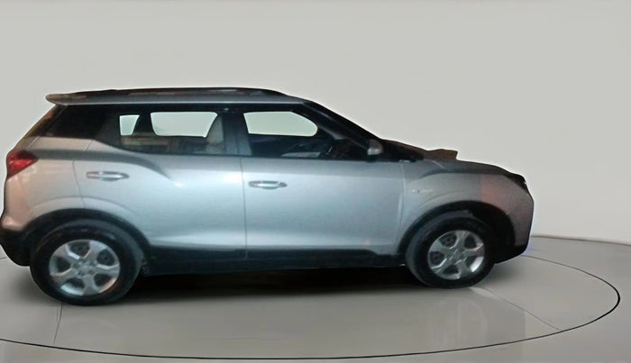 2019 Mahindra XUV300 W6 1.2 PETROL, Petrol, Manual, 56,241 km, exterior