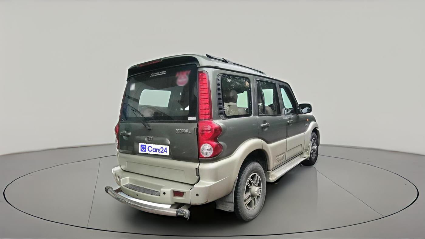 2012 Mahindra Scorpio SLE BS-III, Diesel, Manual, 69,631 km, exterior