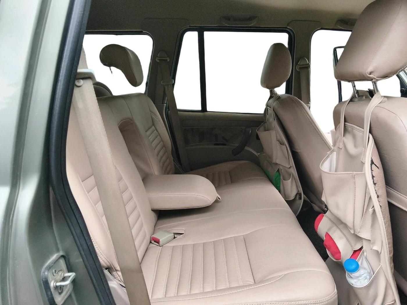 2012 Mahindra Scorpio SLE BS-III, Diesel, Manual, 69,631 km, interior