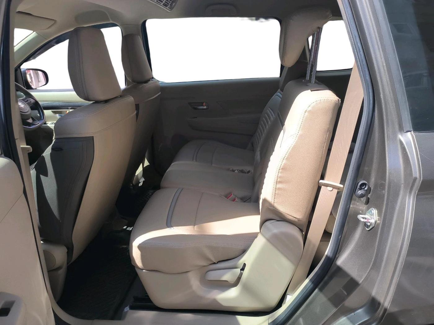 2025 Maruti Ertiga ZXI+ AT SHVS, Petrol, Automatic, 6,514 km, interior