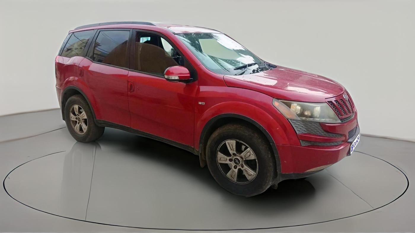 2011 Mahindra XUV500 W8, Diesel, Manual, 2,11,641 km, exterior