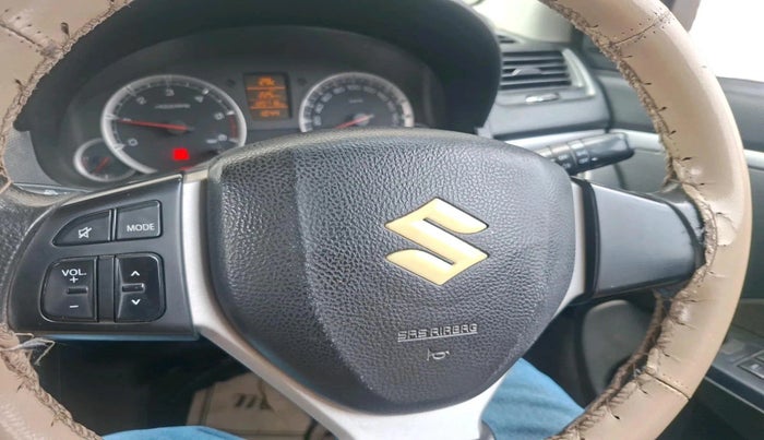 2012 Maruti Swift ZDI, Diesel, Manual, 1,20,718 km, interior