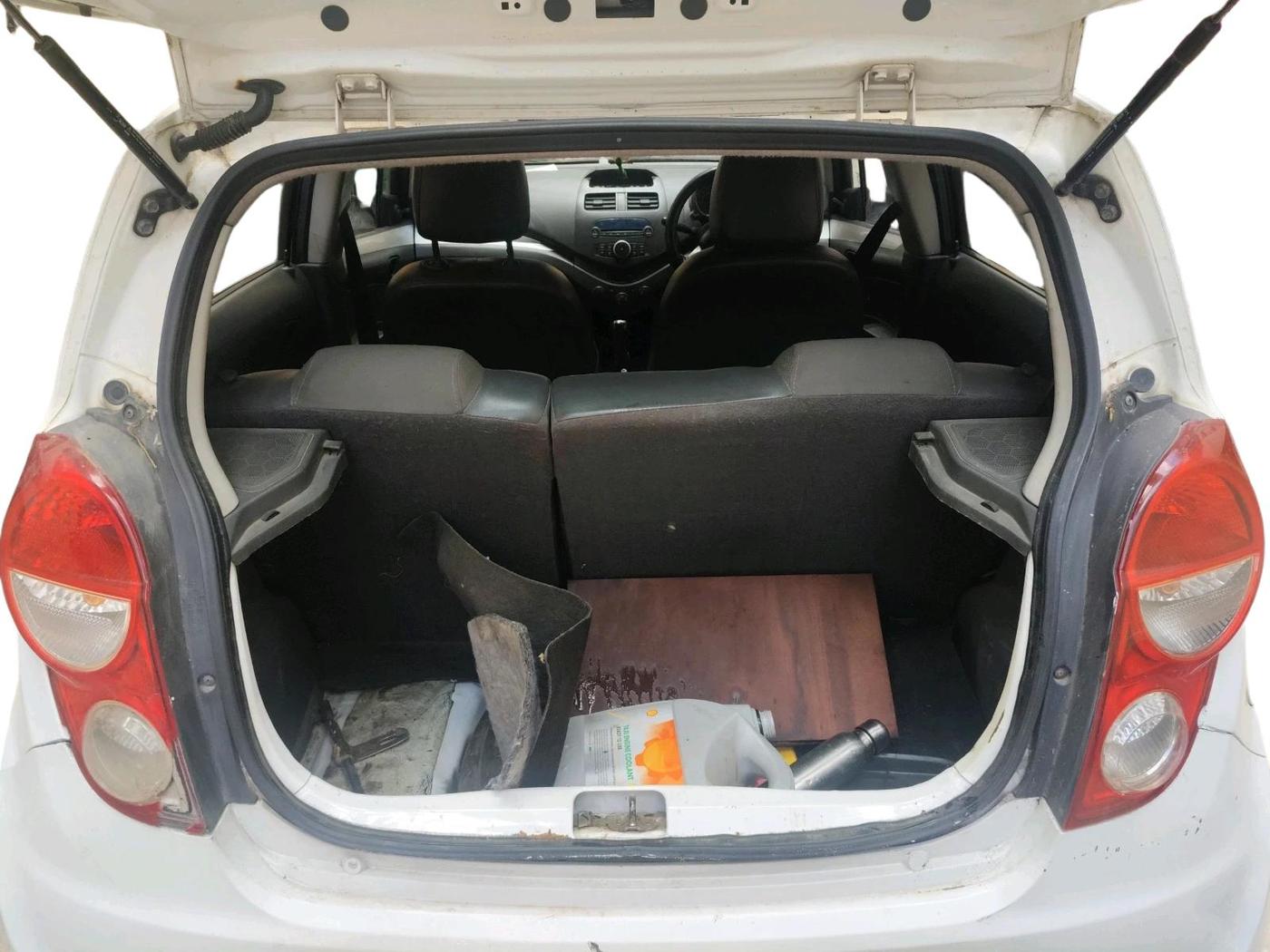 2014 Chevrolet Beat LT PETROL, Petrol, Manual, 1,03,719 km, exterior