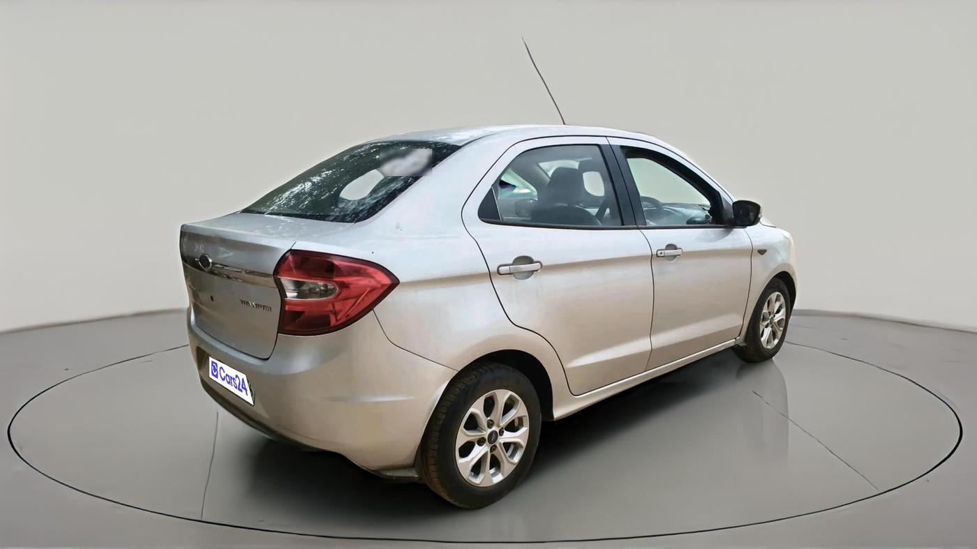 2017 Ford Figo Aspire TITANIUM 1.2 PETROL, Petrol, Manual, 70,265 km, exterior