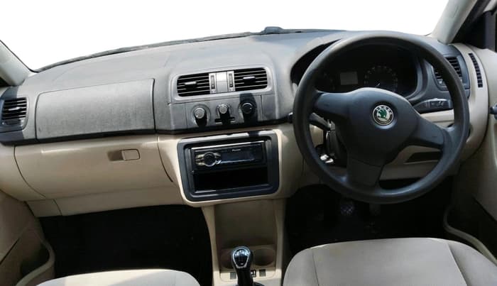 2012 Skoda Fabia AMBITION PLUS 1.2 MPI, Petrol, Manual, 67,904 km, interior