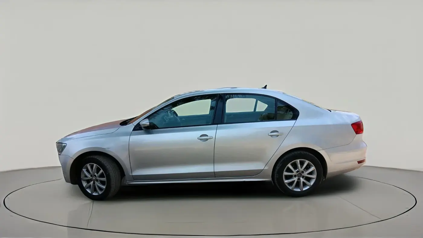 2014 Volkswagen Jetta COMFORTLINE TDI, Diesel, Manual, 2,04,623 km, exterior