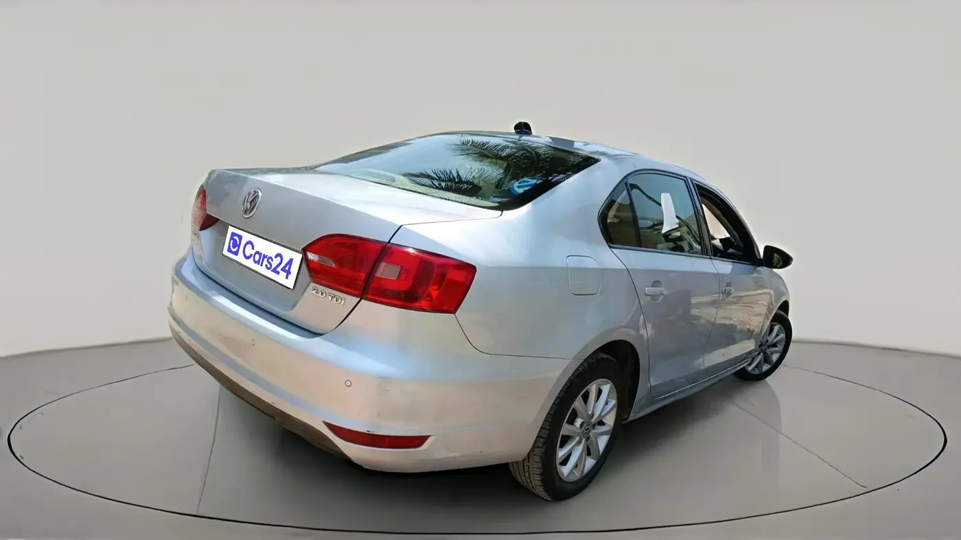 2014 Volkswagen Jetta COMFORTLINE TDI, Diesel, Manual, 2,04,623 km, exterior