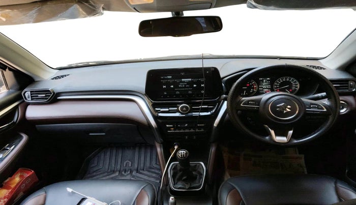 2024 Maruti Grand Vitara ZETA SMART HYBRID, Petrol, Manual, 16,840 km, interior