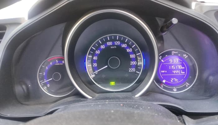 2018 Honda WR-V 1.5L I-DTEC VX MT, Diesel, Manual, 1,15,178 km, interior