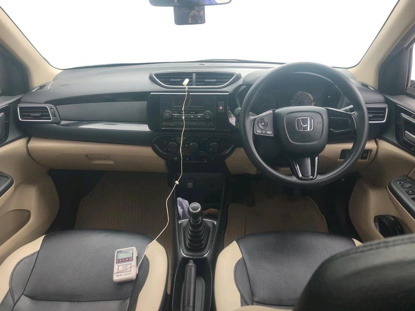 2019 Honda Amaze 1.2L I-VTEC S, Petrol, Manual, 64,561 km, interior