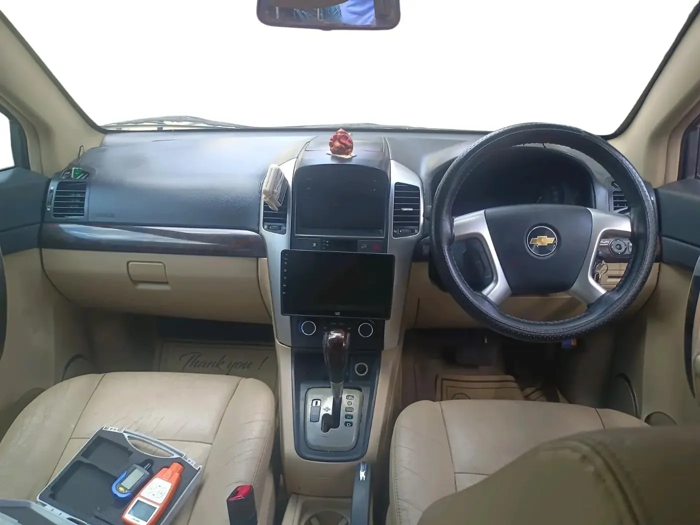 2010 Chevrolet Captiva LTZ AWD AT, Diesel, Automatic, 1,36,160 km, interior