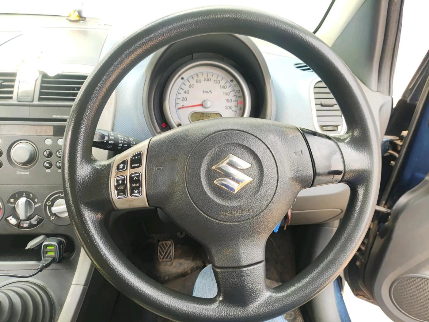 2012 Maruti Ritz ZXI, Petrol, Manual, 1,67,233 km, interior