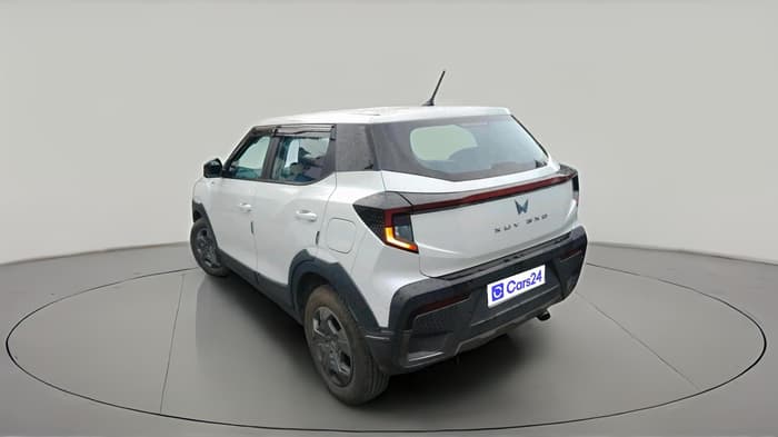 2024 Mahindra XUV 3XO MX3 Pro 1.2 L TCMPFI AT, Petrol, Automatic, 25,388 km, exterior