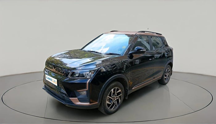 2023 Mahindra XUV400 EL 7.2 KW, Electric, Automatic, 70,701 km, exterior