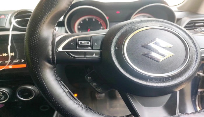 2022 Maruti Swift ZXI, Petrol, Manual, 21,096 km, interior