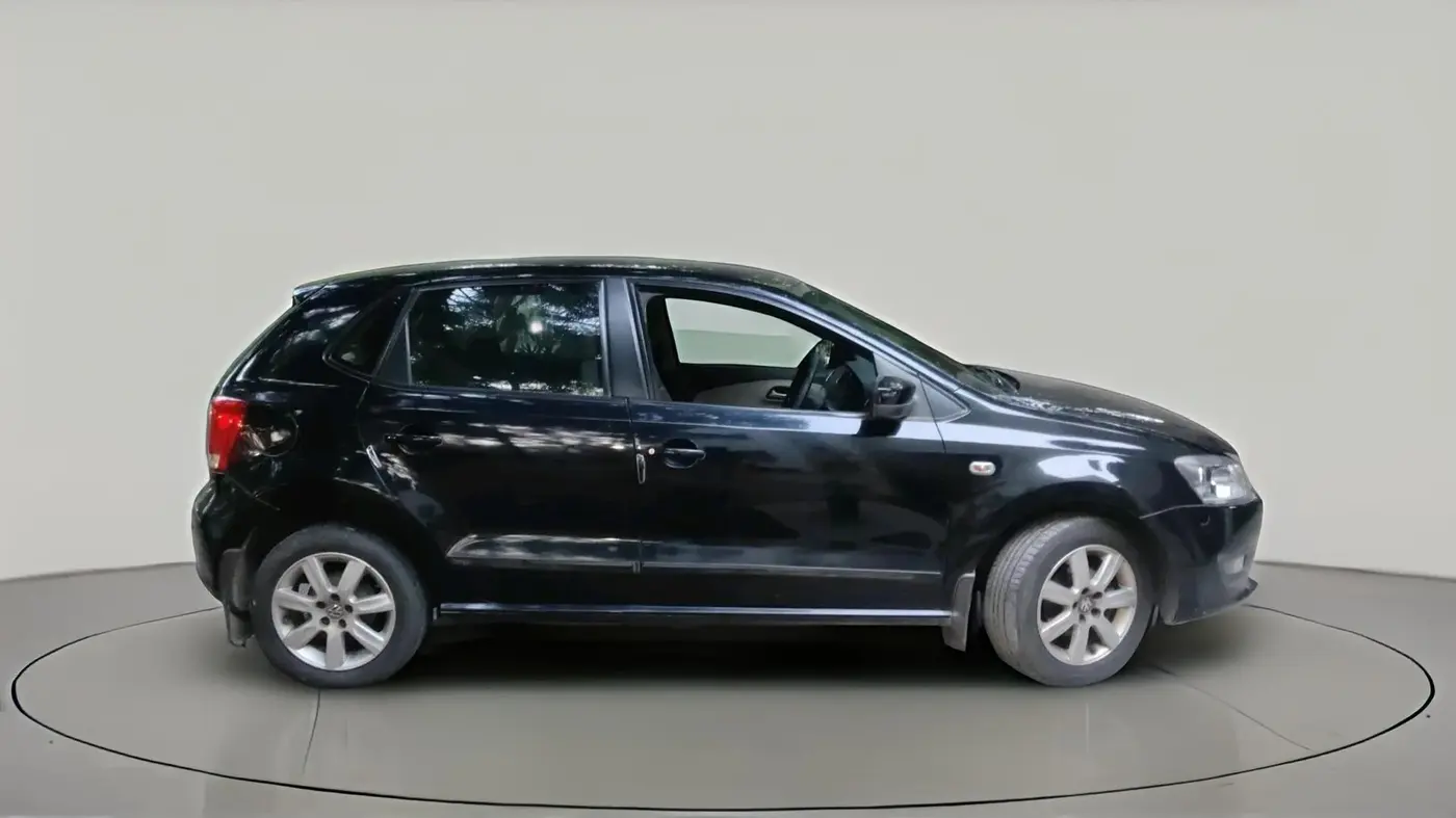 2011 Volkswagen Polo COMFORTLINE 1.2L PETROL, Petrol, Manual, 1,26,912 km, exterior