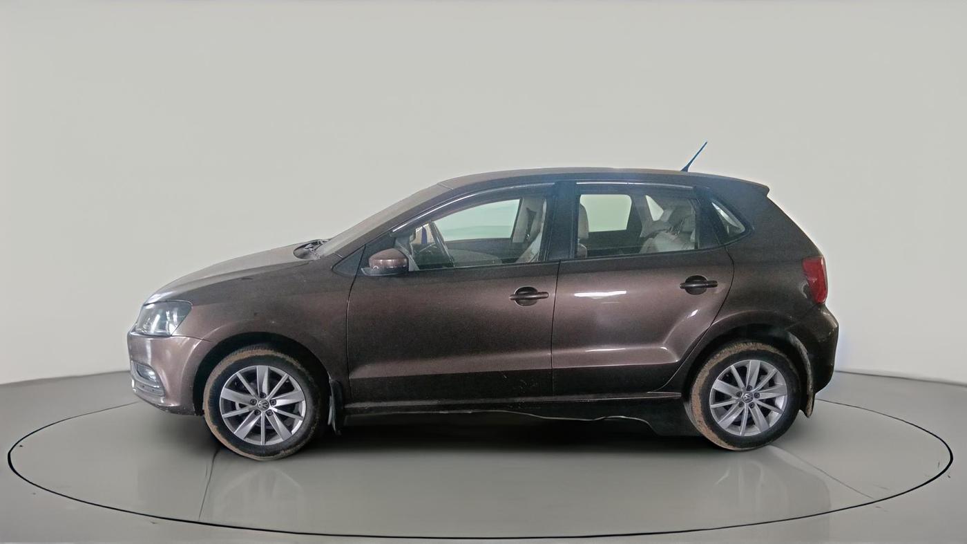 2017 Volkswagen Polo HIGHLINE1.2L, Petrol, Manual, 71,244 km, exterior