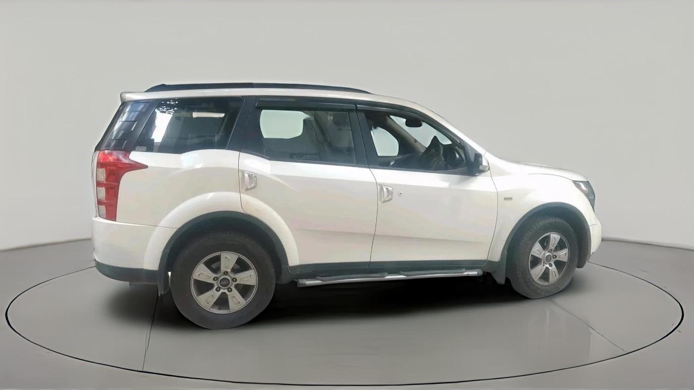 2012 Mahindra XUV500 W8, Diesel, Manual, 1,05,550 km, exterior